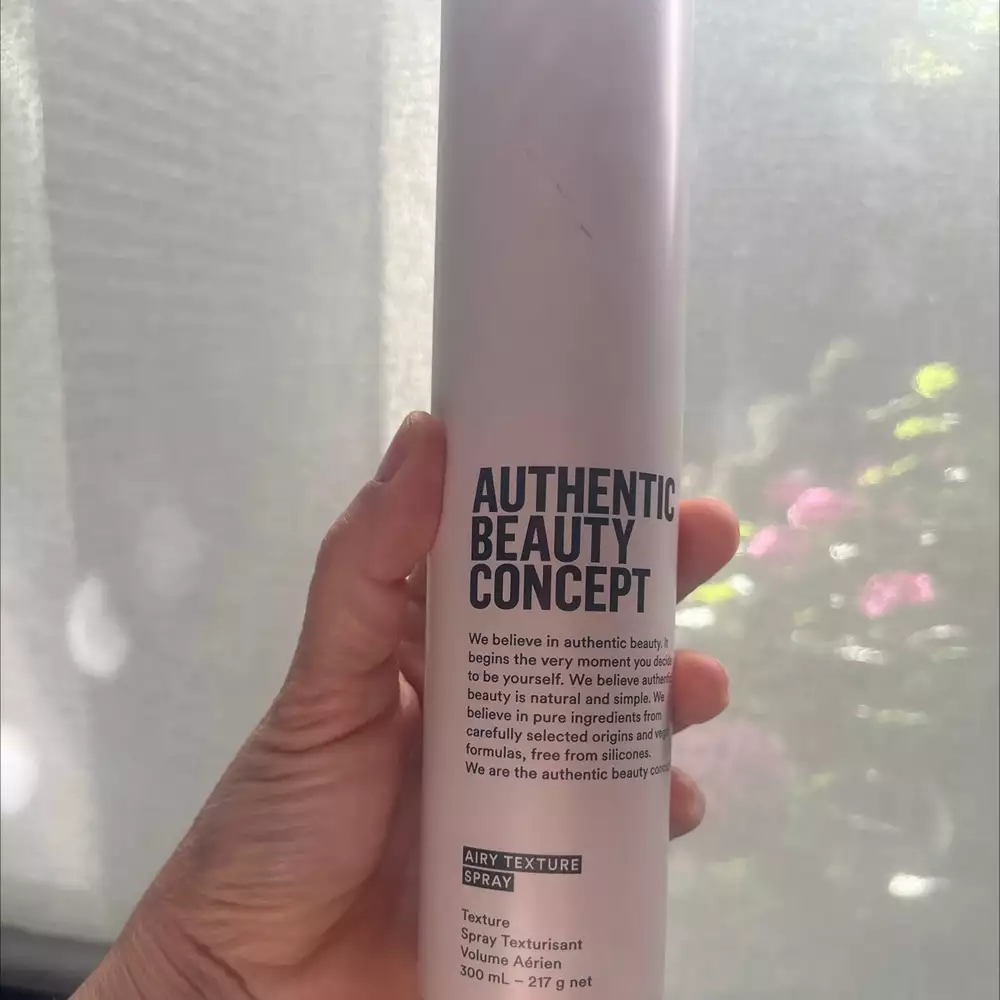 AUTHENTIC BEAUTY CONCEPT - Airy texture spray