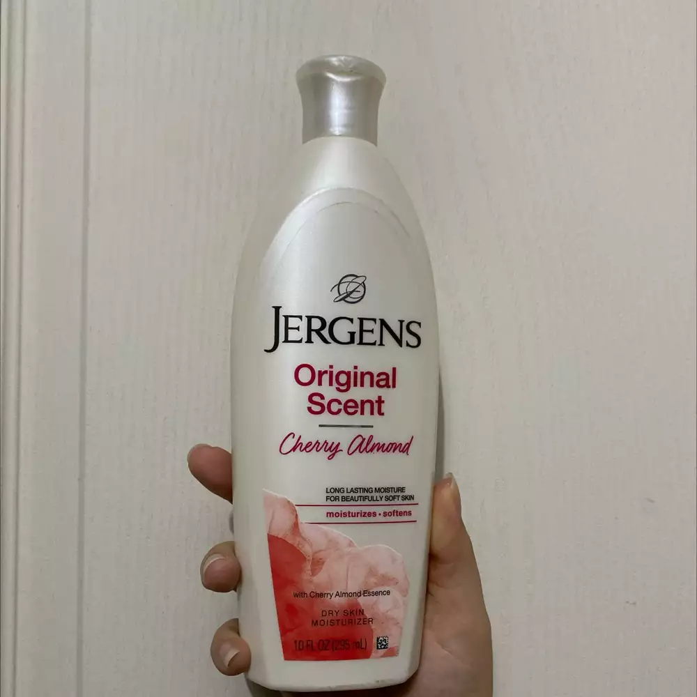 JERGENS - Original scent cherry almond