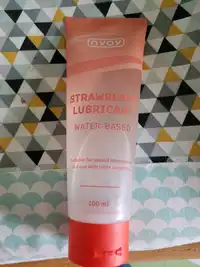 NYOY - Strawberry lubricant 