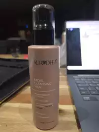 AURODHEA - Facial cleansing milk