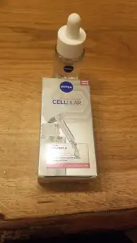 NIVEA - Cellular - Sérum repulpant à l'acide hyaluronique