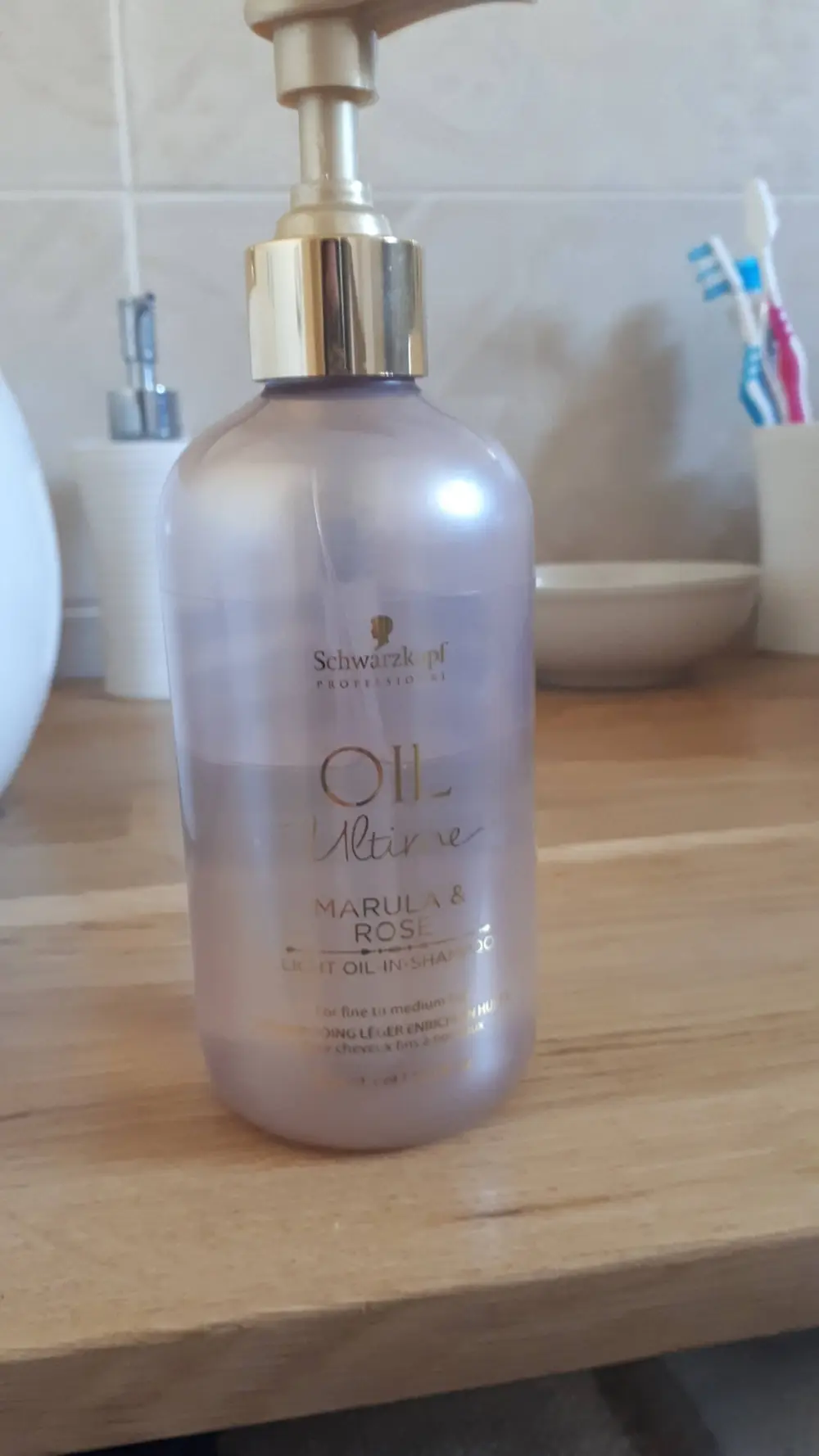 SCHWARZKOPF - Oil ultime - Shampooing léger à l'huile de marula & rose