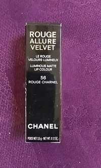 CHANEL - Rouge Allure Velvet - Le rouge velours lumineux 56
