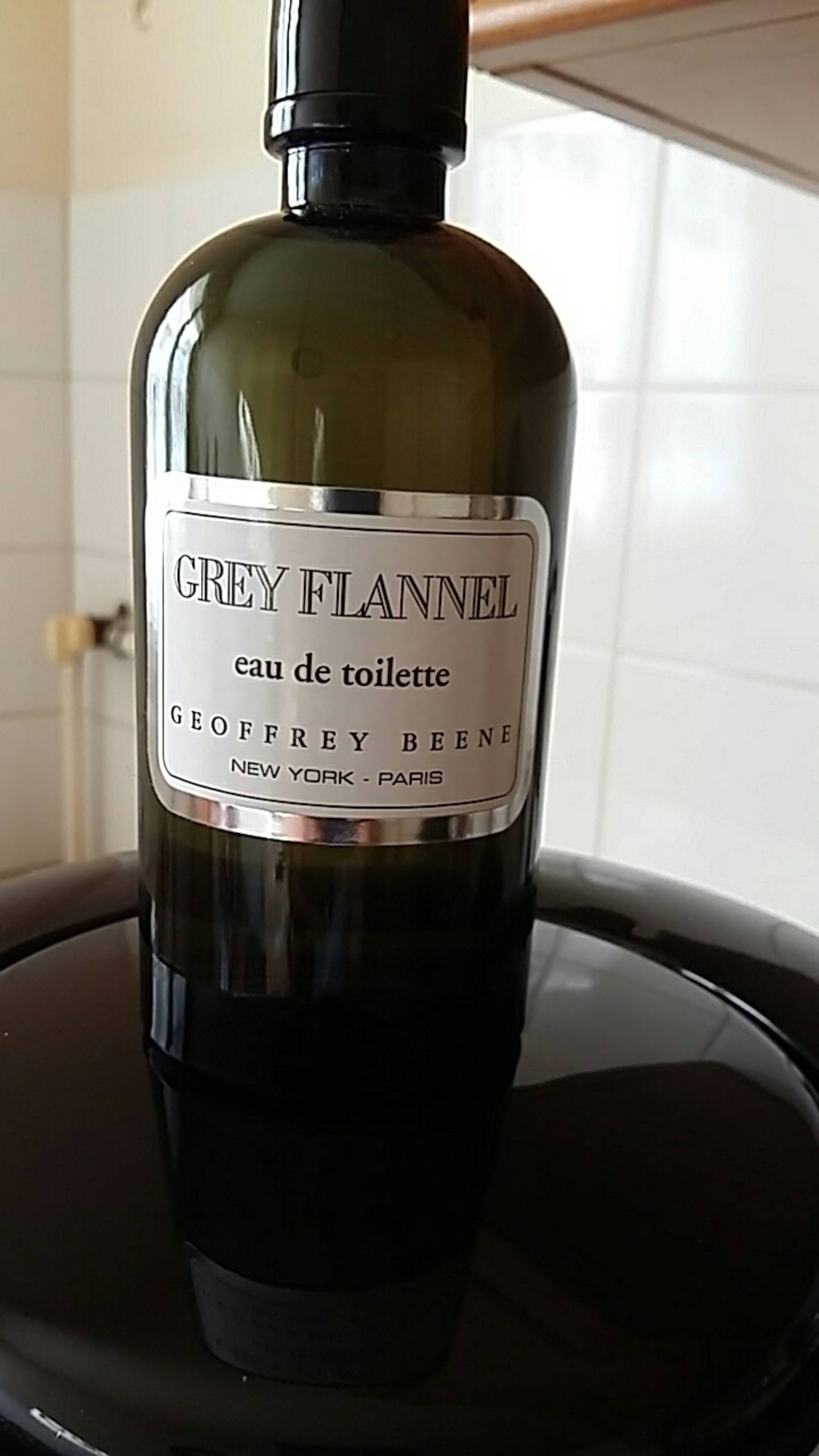 GEOFFREY BEENE  - Grey Flannel - Eau de toilette 