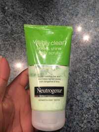 NEUTROGENA - Visibly clear - Pore and shine daily scrub