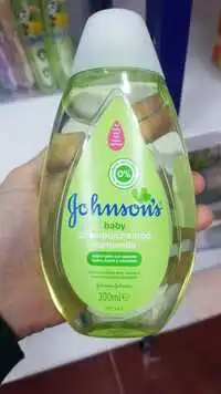 JOHNSON'S - Baby champô camomila