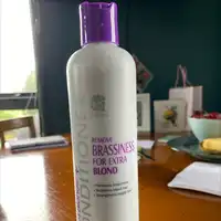 CYNOS - Remove brassiness for extra blond - Conditioner