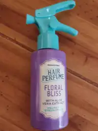 THE BEAUTY DEPT - Hair perfume floral bliss with aloe vera extract