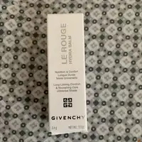 GIVENCHY - Le rouge hydra balm 