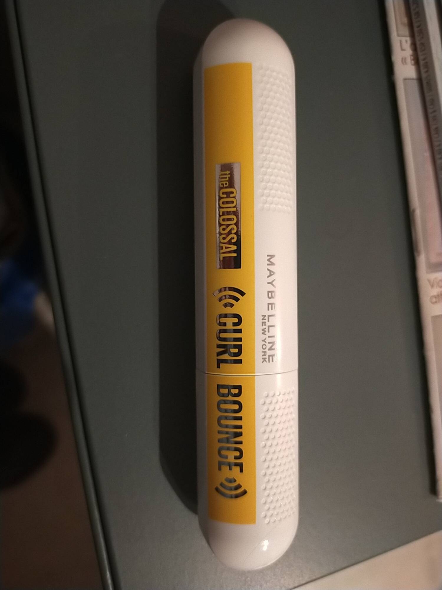 MAYBELLINE - The colossal curl bounce - Mascara