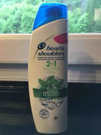 HEAD & SHOULDERS - Menthol fresh - 2 in 1 Shampooing antipelliculaire