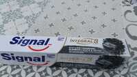 SIGNAL - Integral 8 - Dentifrice charcoal white & detox