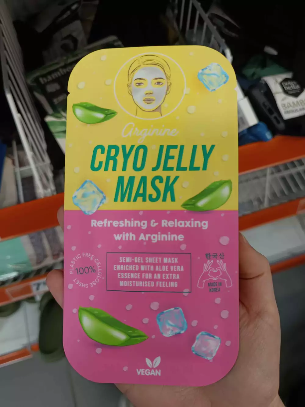 MAXBRANDS MARKETING B.V. - Arginine - Cryo jelly mask 