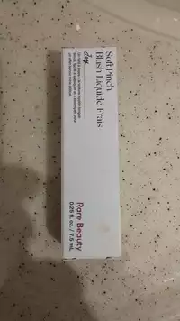 RARE BEAUTY - Soft pinch - Blush liquide frais