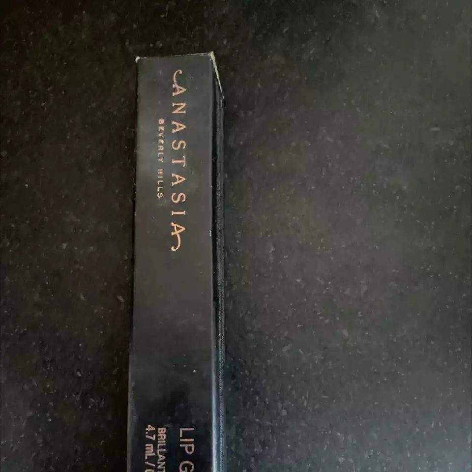 ANASTASIA BEVERLY HILLS - Lip gloss