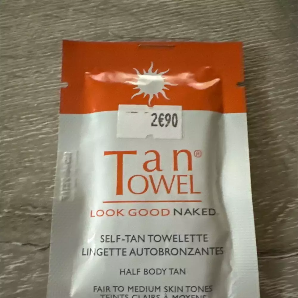 TAN OWEL - Self-tan towelette