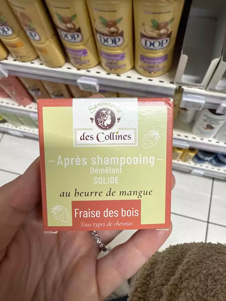 SAVONNERIE DES COLLINES - Fraise des bois - Après shampooing démêlant solide