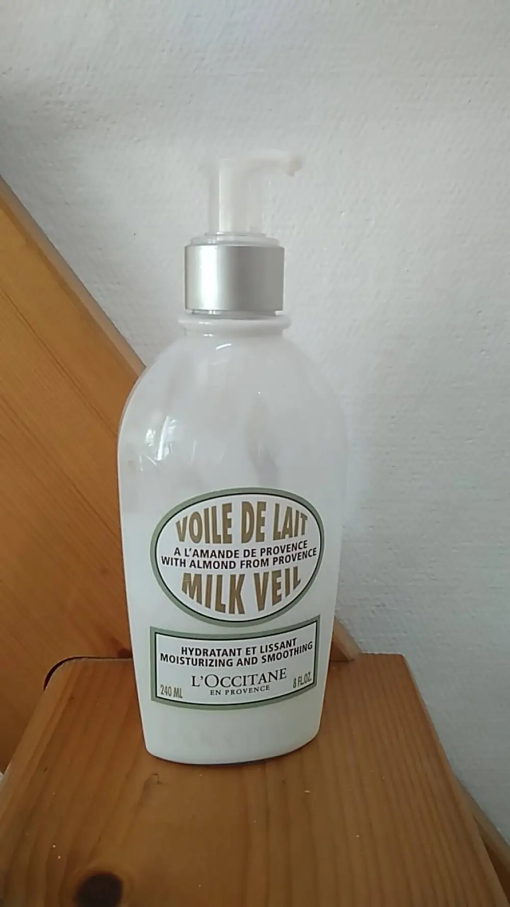 L'OCCITANE - Amande - Voile de lait