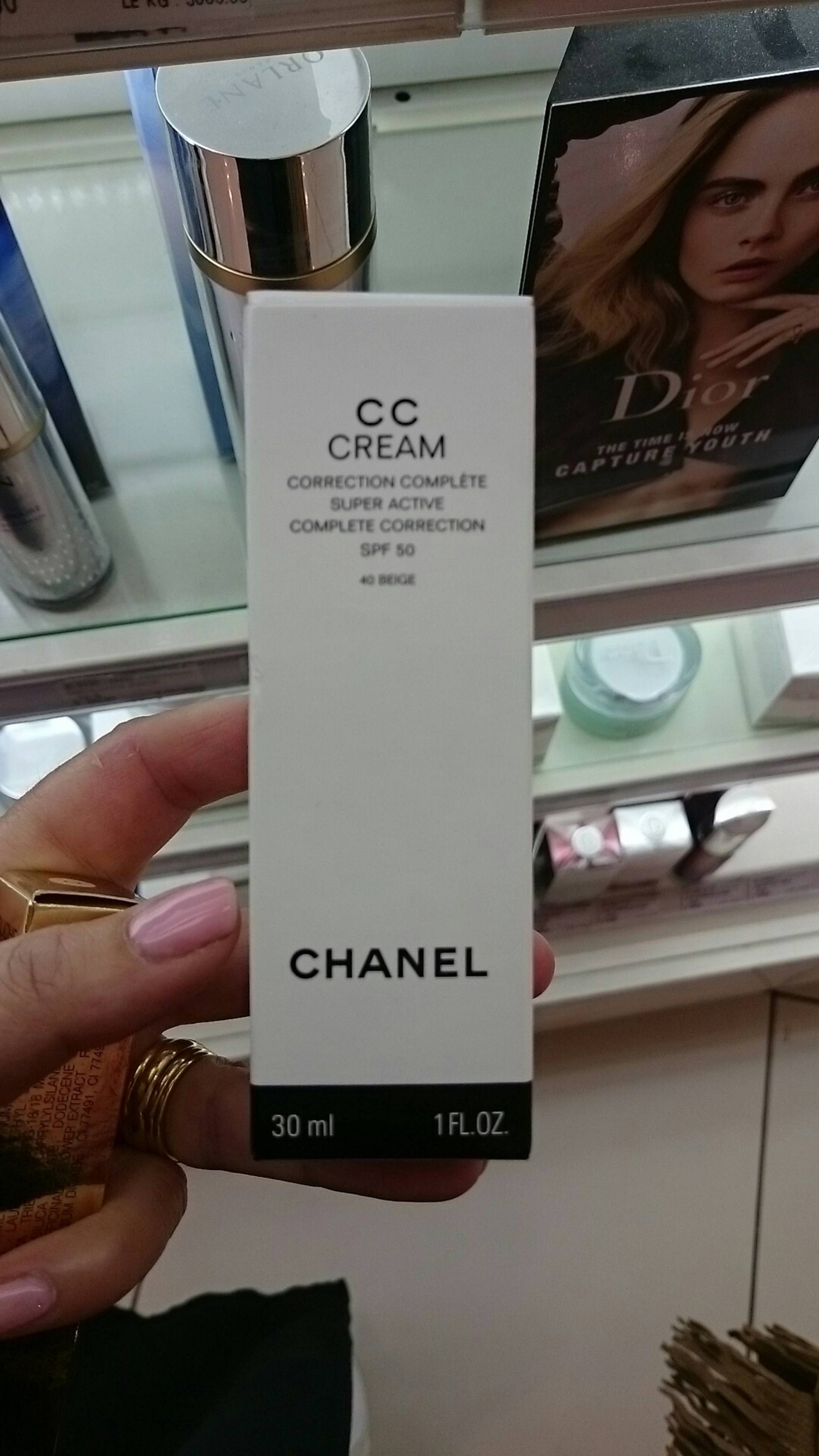 CHANEL - CC Cream 40 beige SPF 50