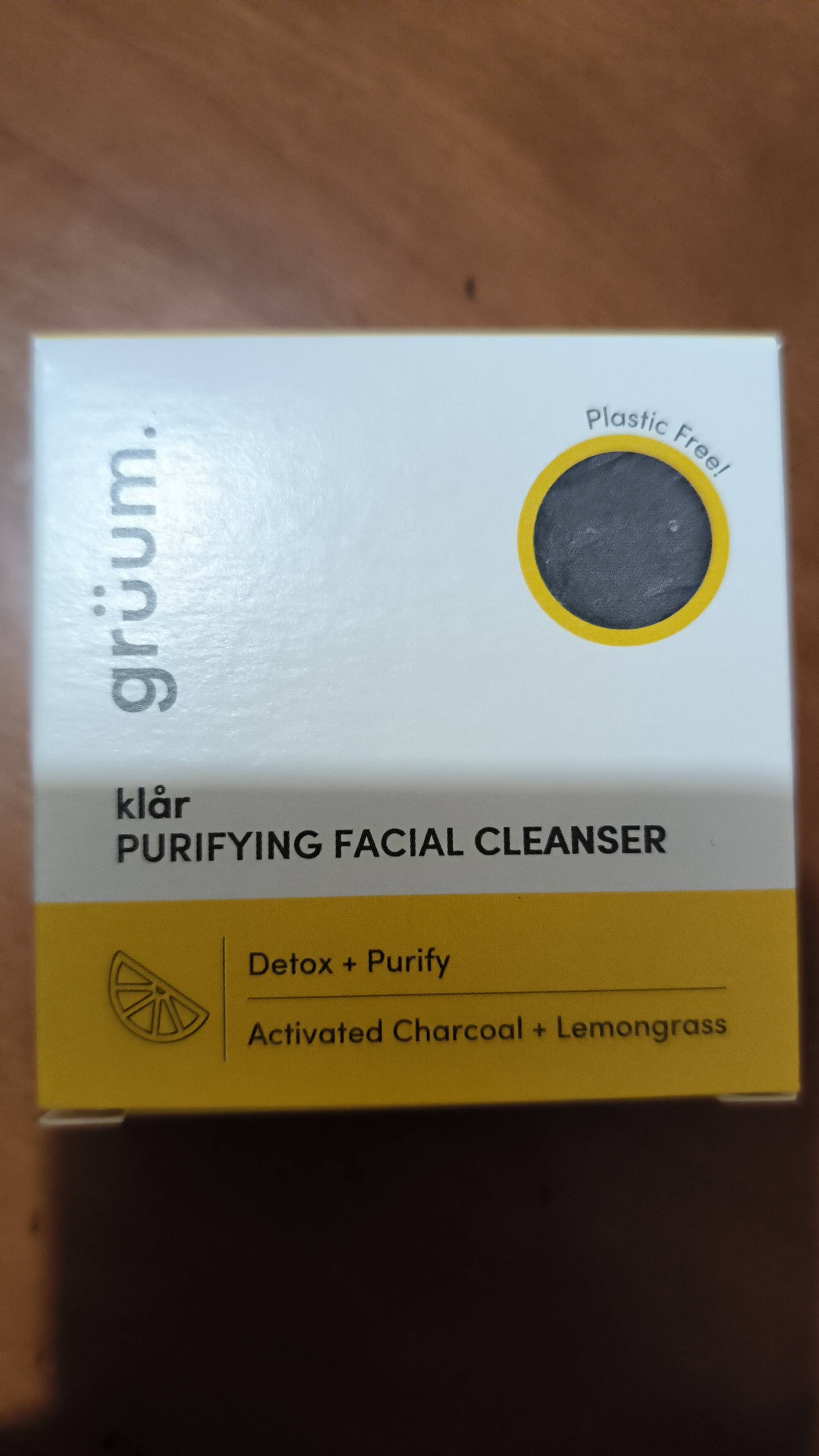 GRÜUM - Purifying facial cleanser