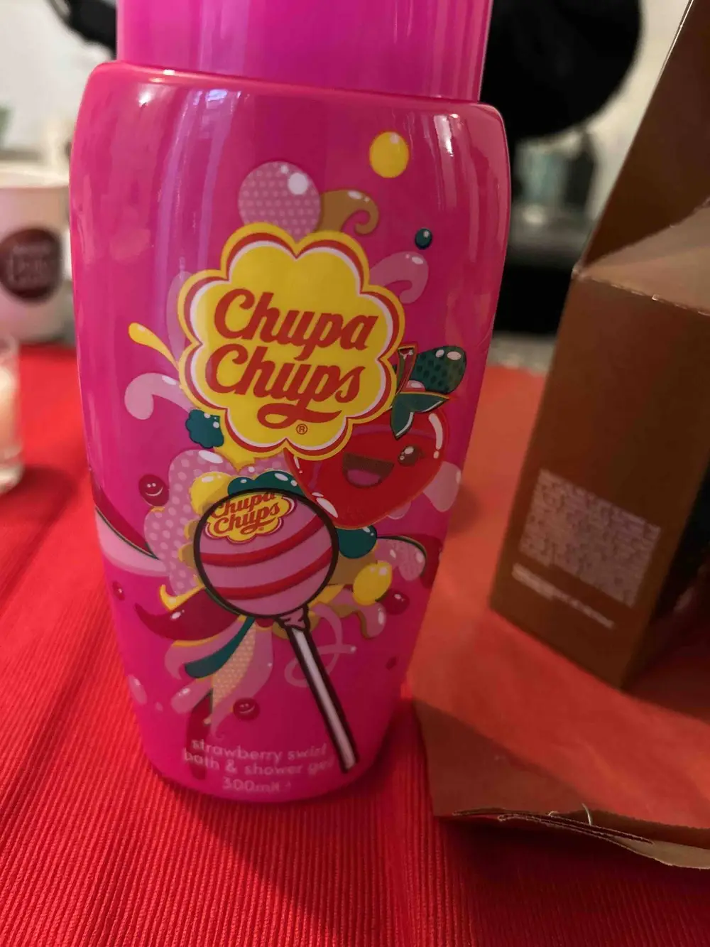 CHUPA CHUPS - Strawberry swirl - Bath & shower gel 