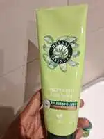 HERBAL ESSENCES - Après-shampooing aloe vera