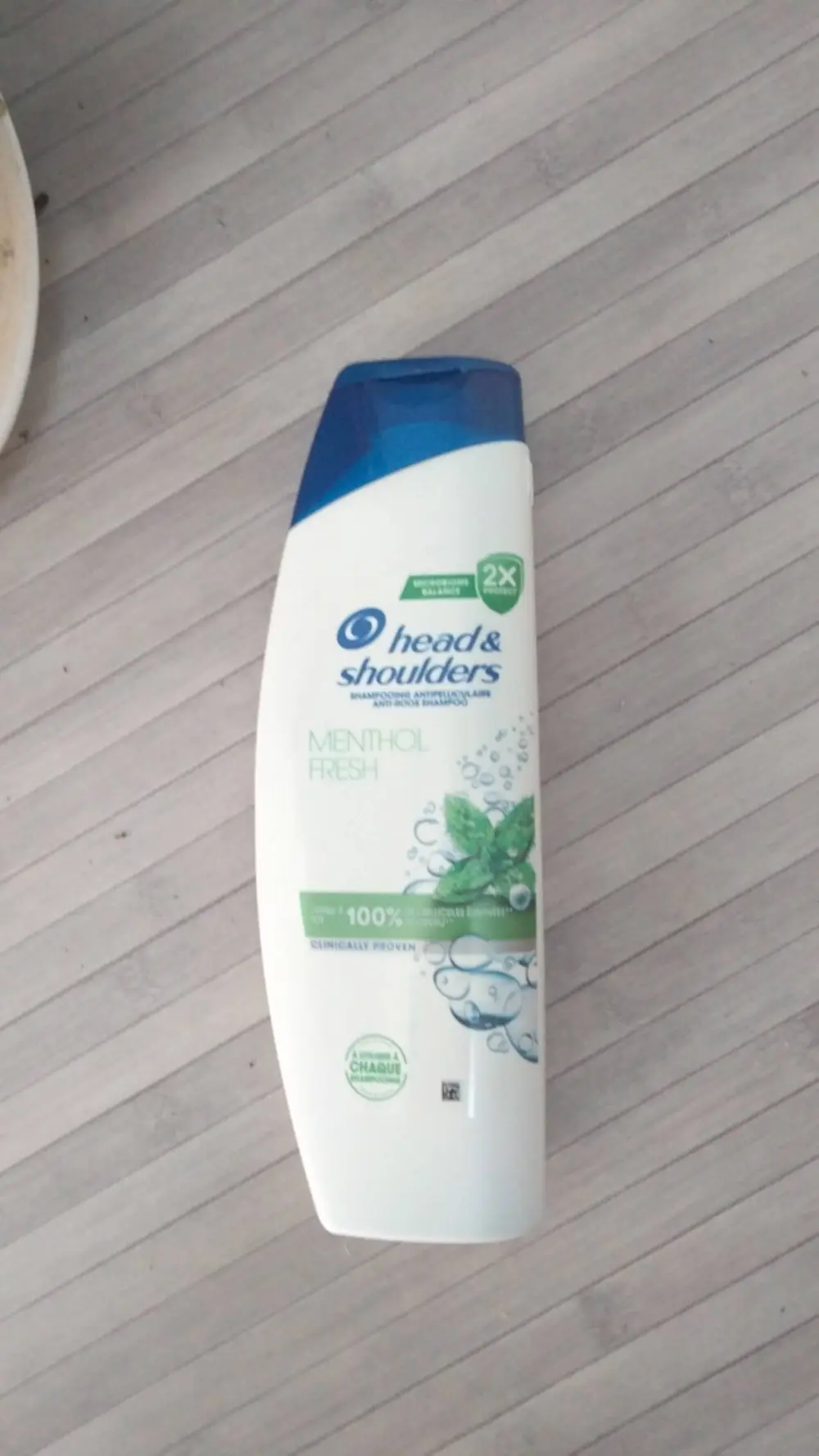 HEAD & SHOULDERS - Shampooing antipelliculaire menthol fresh 