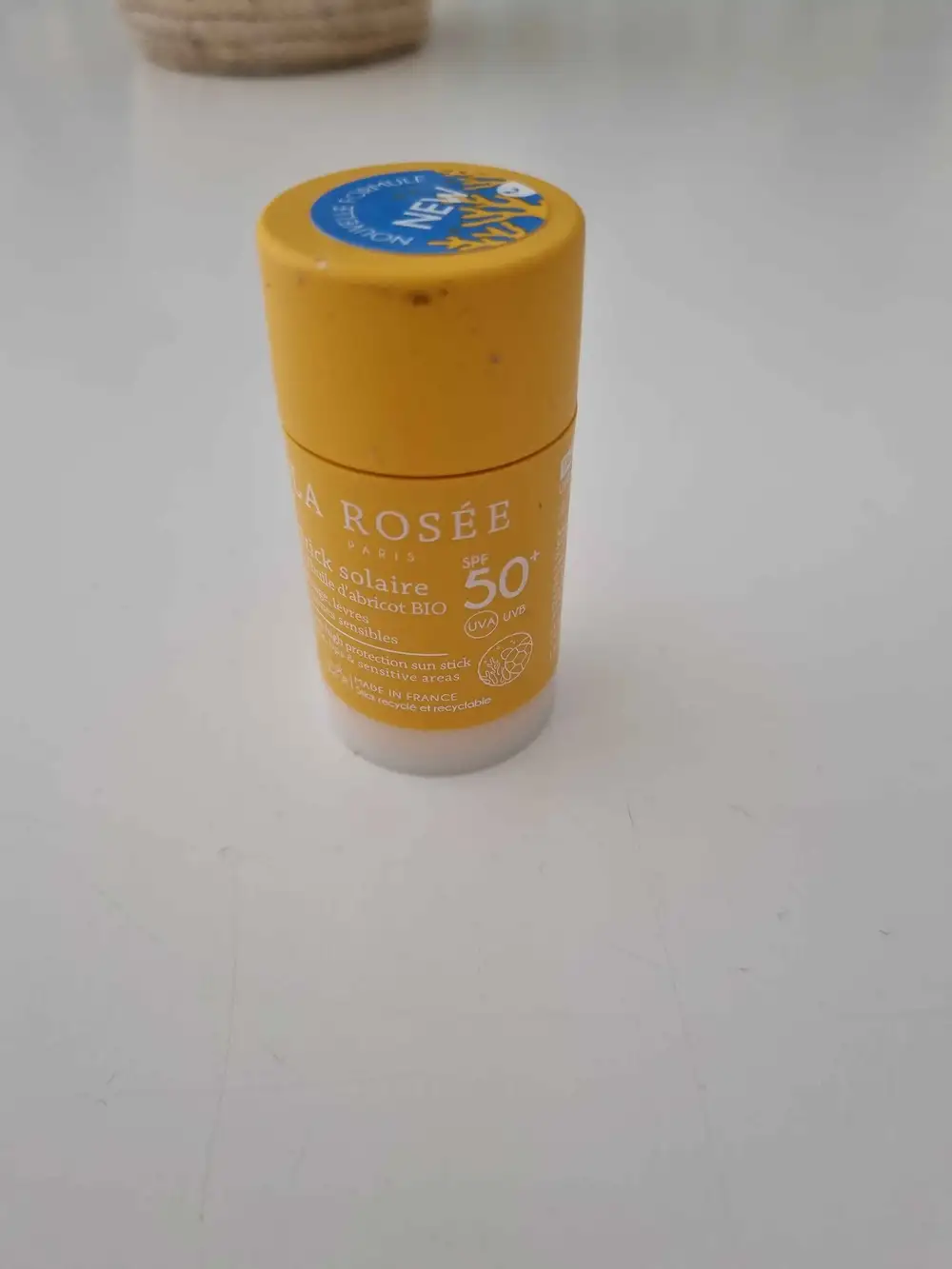 LA ROSÉE - Stick solaire à l'huile d'abricot bio SPF50