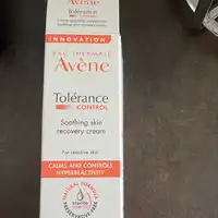 EAU THERMALE AVÈNE - Tolérance control - Crème apaisante restauratrice