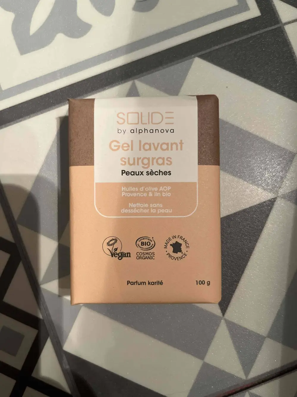 ALPHANOVA - Solide - Gel lavant surgras parfum karité