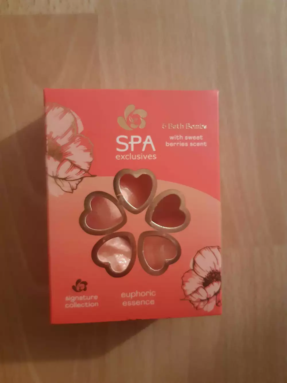 SPA EXCLUSIVES - 5 bath bombs with sweet berries scent