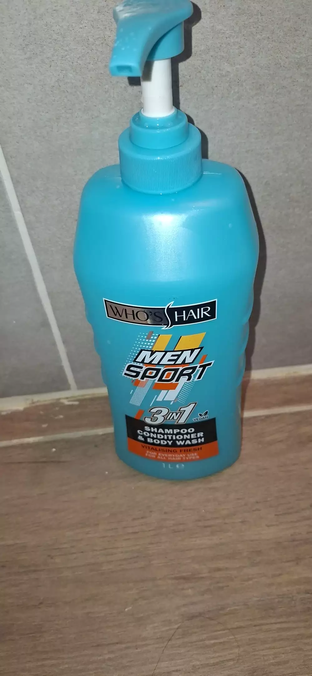 WHO'S HAIR ? - Men sport - 3 in 1 shampoo conditioner & body wash