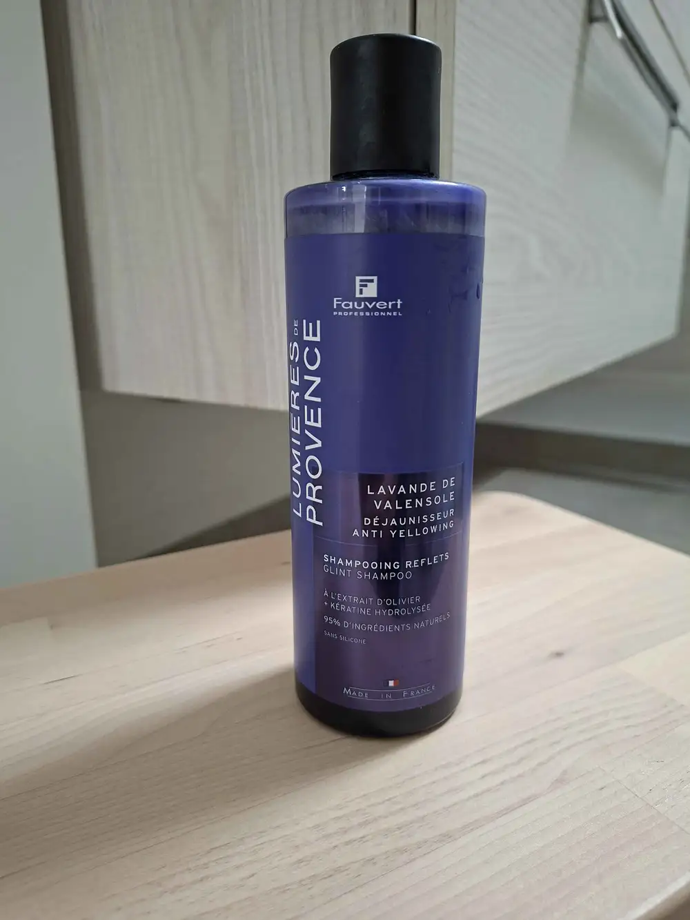 LUMIÈRES DE PROVENCE - Déjaunisseur shampooing reflets