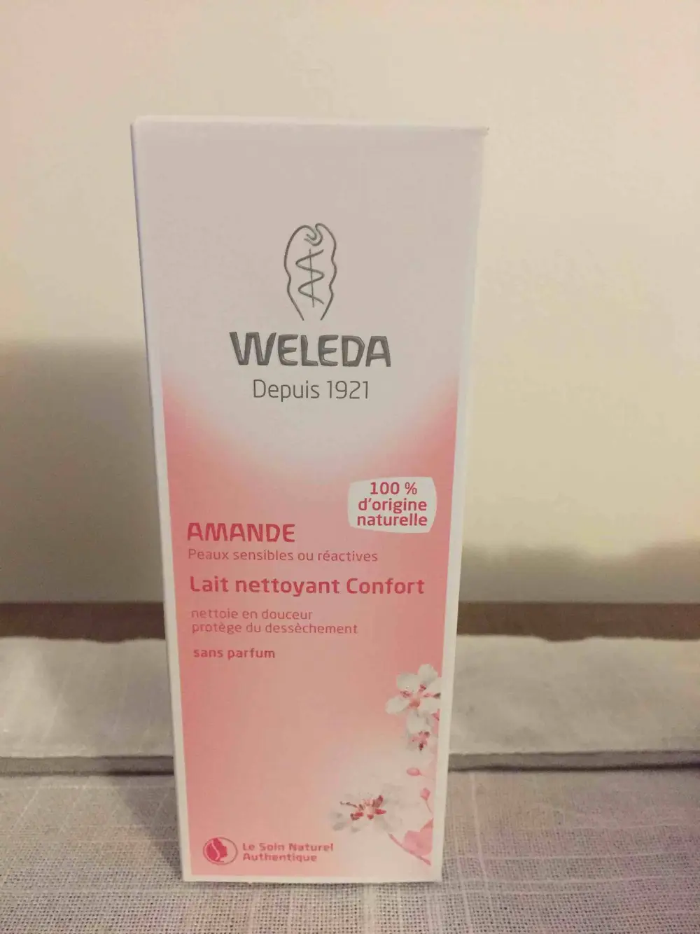 WELEDA - Lait nettoyant confort à l'amande