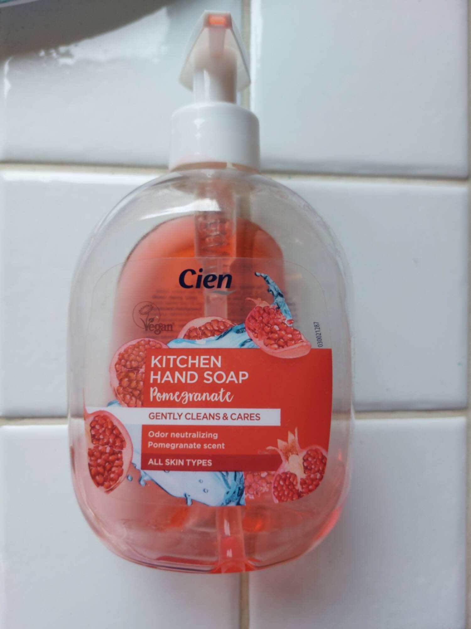 CIEN - Kitchen hand soap Pomegranate