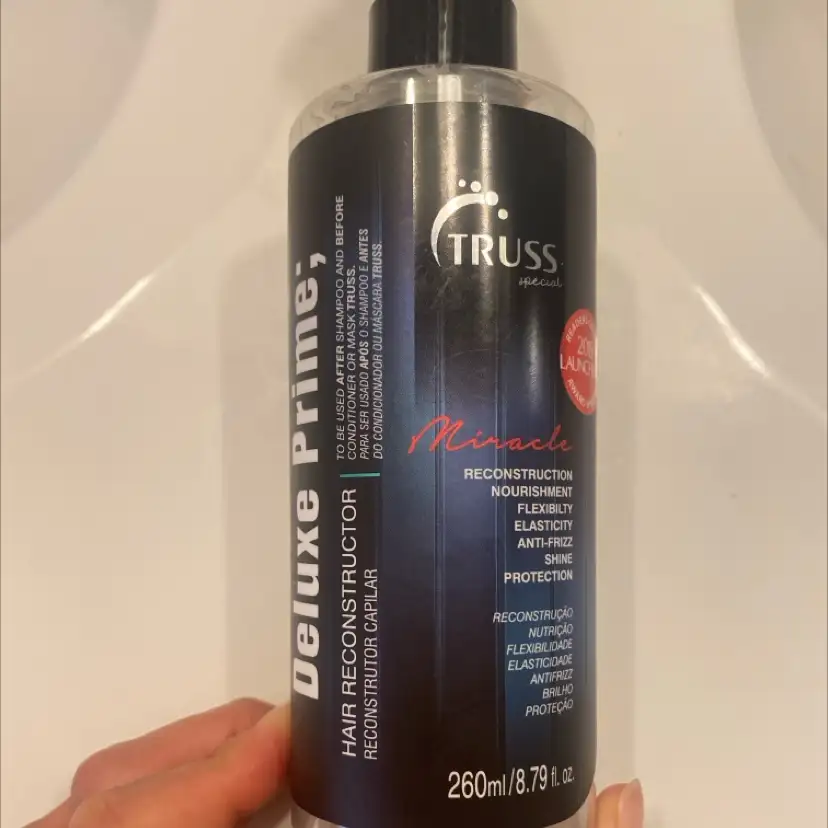 TRUSS - Deluxe prime miracle - Hair reconstructor