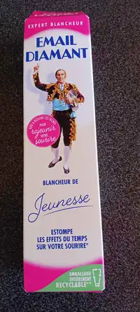 EMAIL DIAMANT - Blancheur de jeunesse - Dentifrice