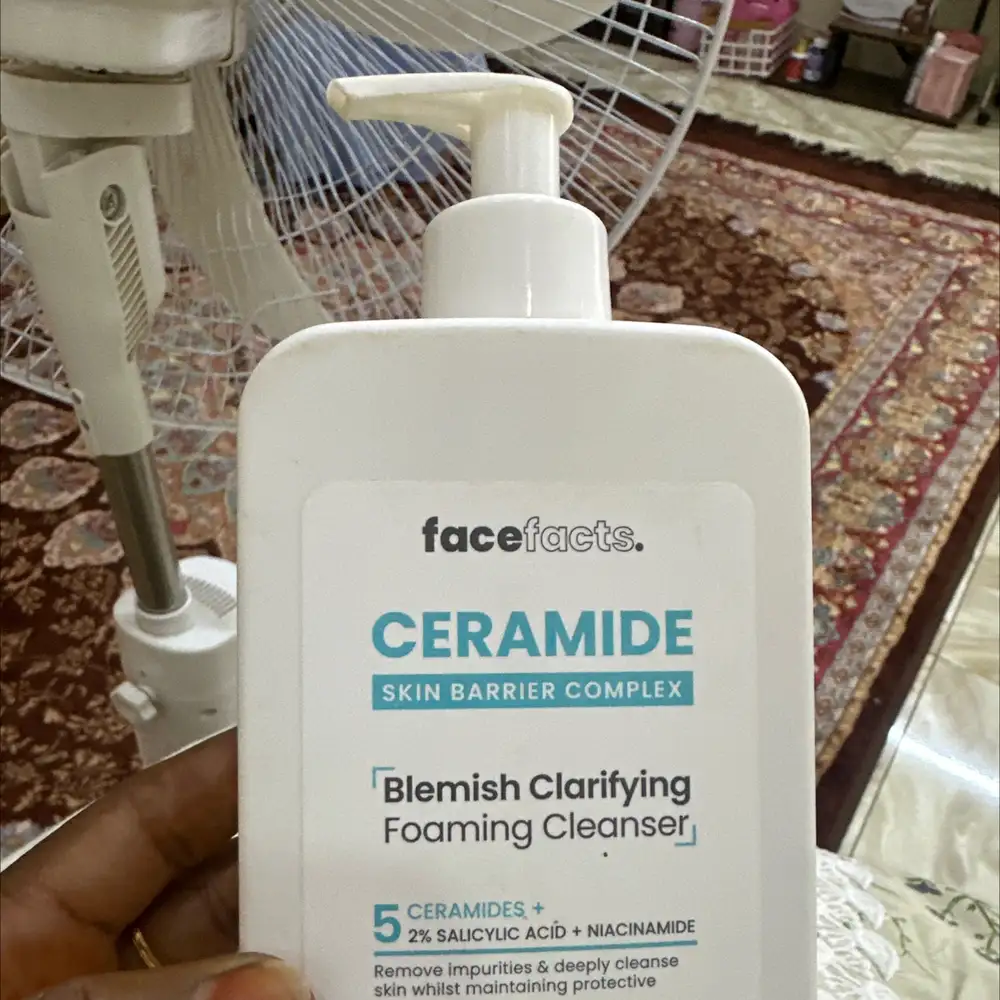 FACE FACTS - Ceramide - Blemish clarifying foaming cleanser
