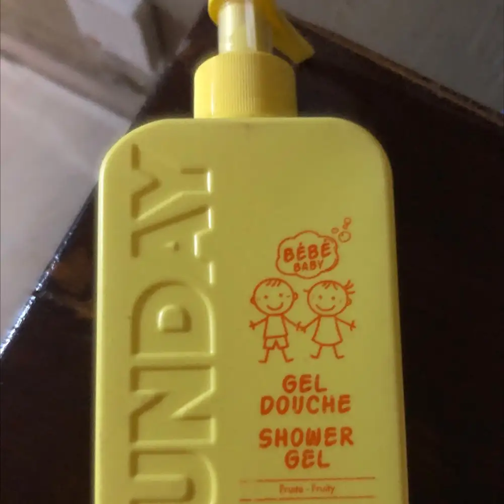 SUNDAY - Gel douche bébé