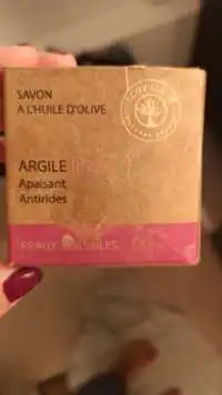 ECO VILLAGE NATURAL BEAUTY - Argile rose - Savon à l'huile d'olive