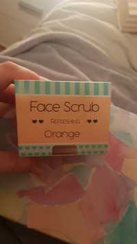 NACOMI - Orange - Face scrub refreshing