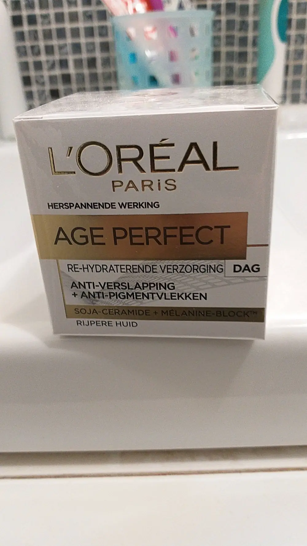 L'ORÉAL PARIS - Age perfect - Soin ré-hydratant jour