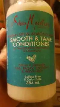 SHEA MOISTURE - Argan oil & almond milk - Smooth & tame conditioner