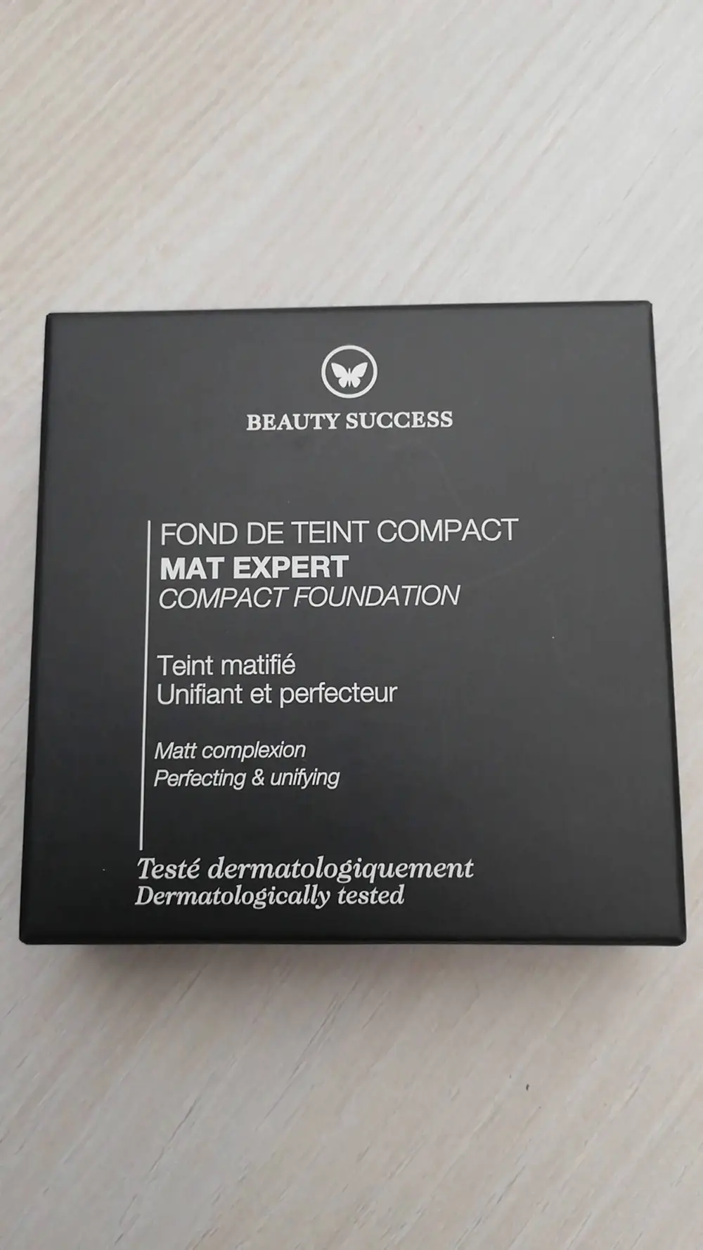 BEAUTY SUCCESS - Fond de teint compact