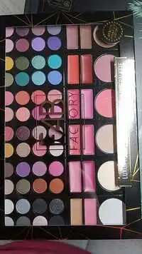 FAB FACTORY - Luxury Make-up artist 66-colour palette