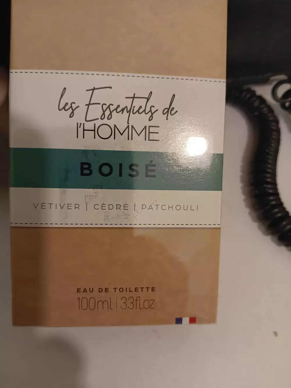 LES ESSENTIELS DE L'HOMME - Eau de toilette boisé