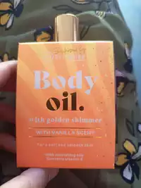 SKINBLISS - Body oil with vanilla scent