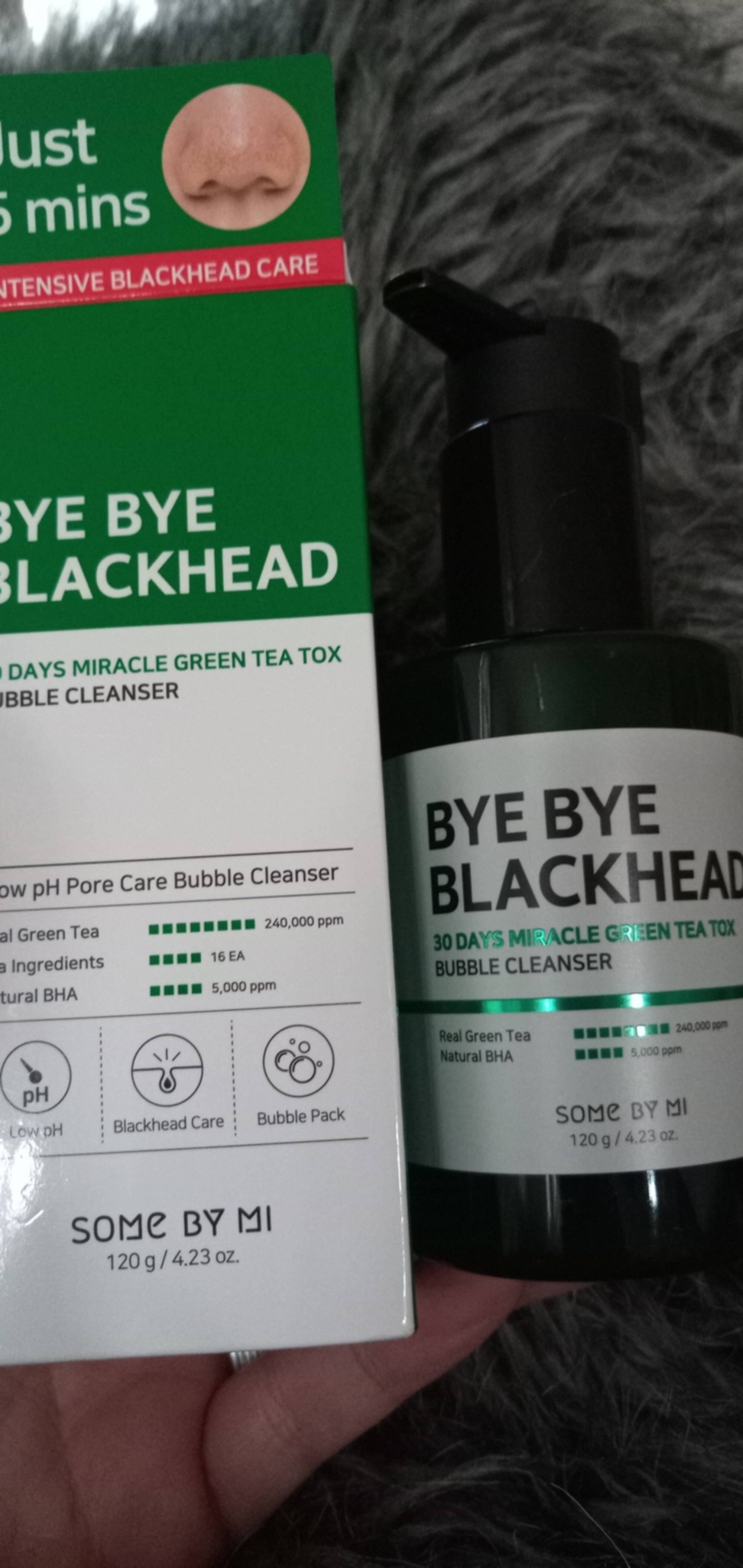 SOME BY MI - Bye bye blackhead - Bubble cleanser