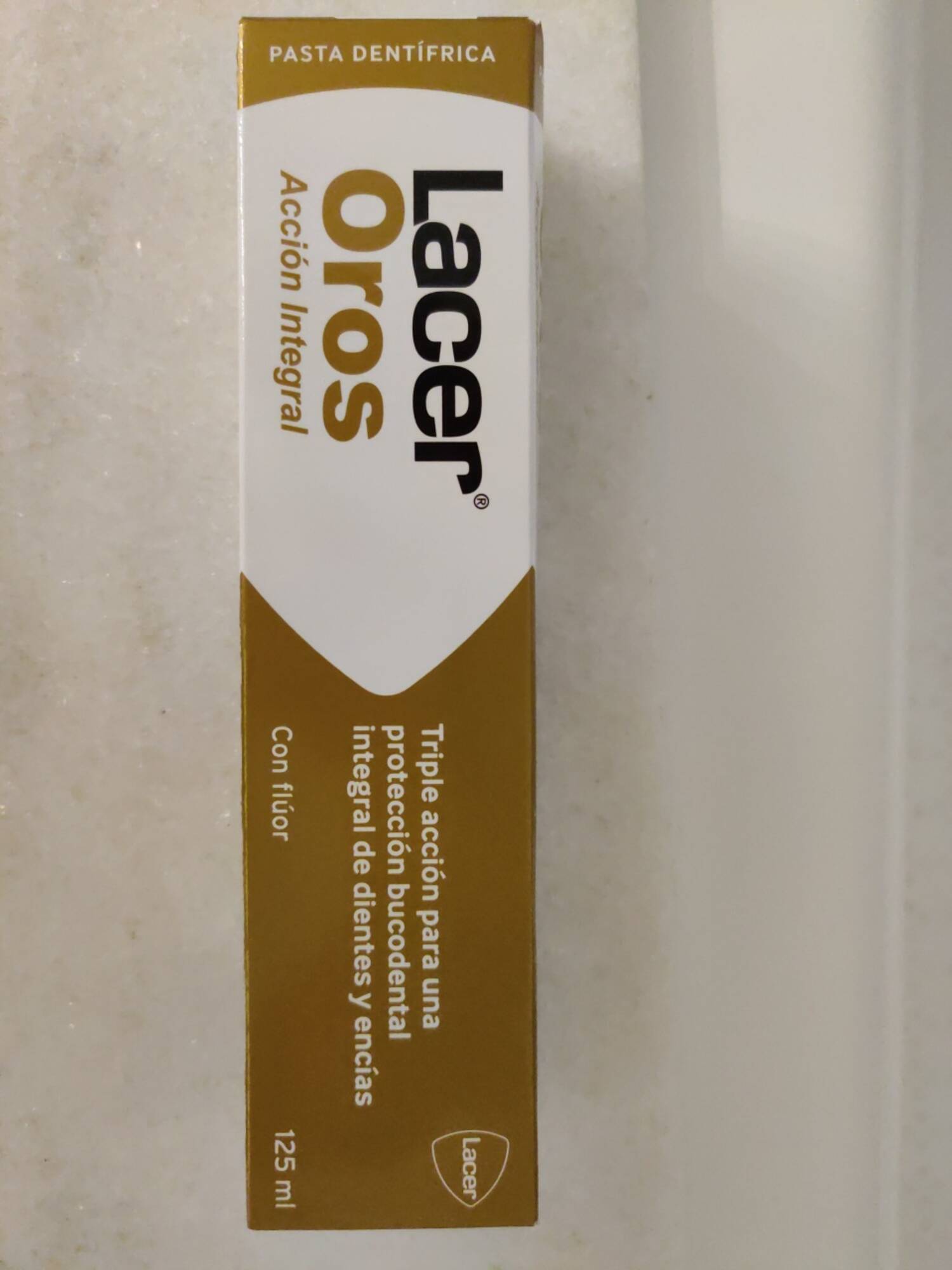 LACER - Oros - Pasta dentifrica