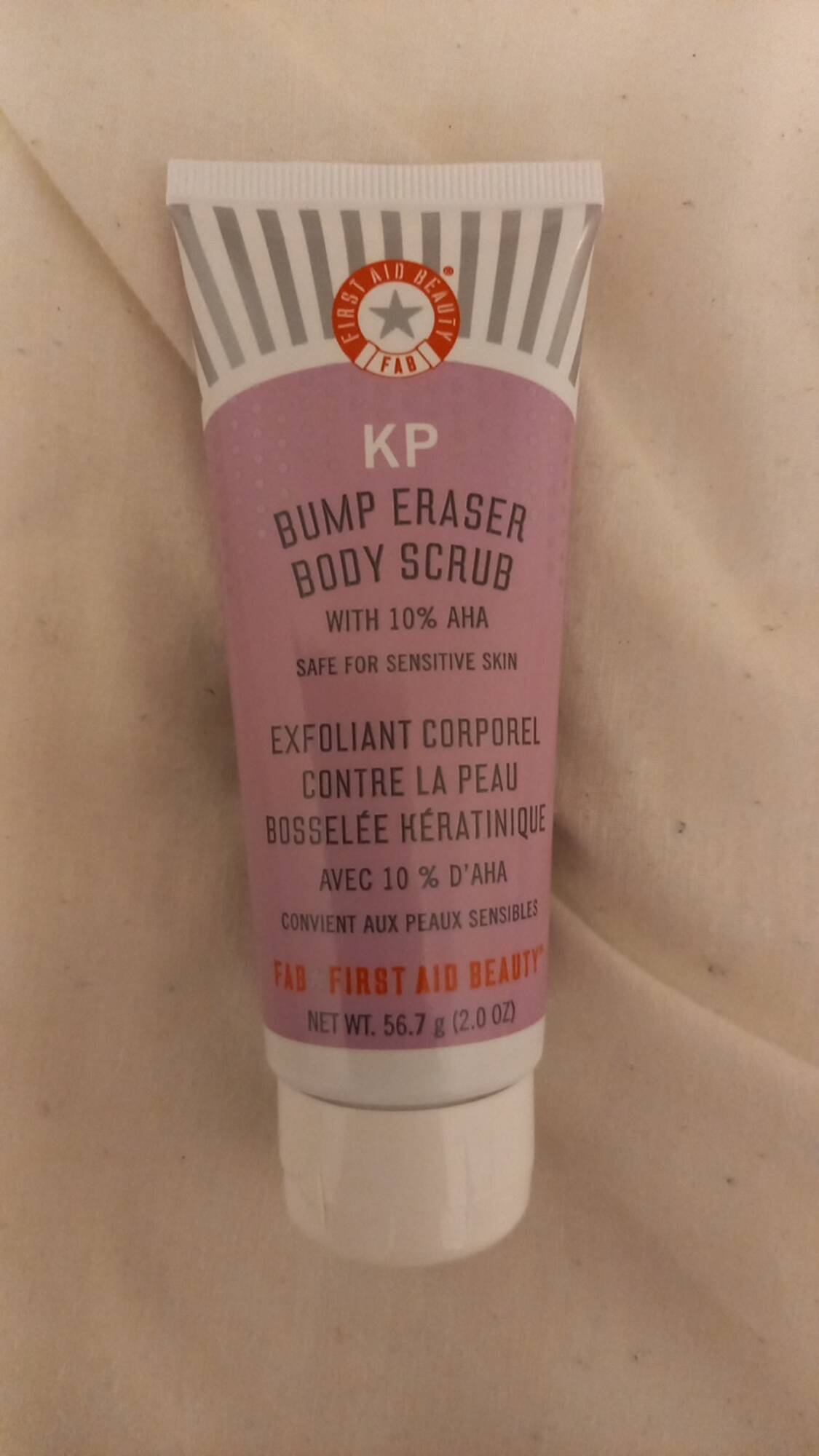 FIRST AID BEAUTY - Bump eraser - Exfoliant corporel